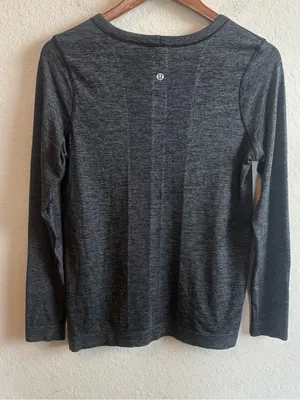 Lululemon Dark Gray Long Sleeve Swiftly Tee Size 6 thumbnail 2