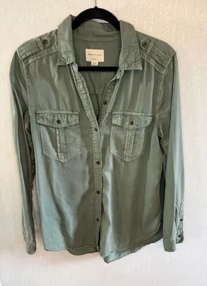 American Eagle Boyfriend Fit Olive Green Utility Button Down Shirt M thumbnail 1