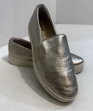 Birdies Swift Gold Metallic SlipOn Leather Sporty Preppy Cushion Sneakers Size 8 thumbnail 1