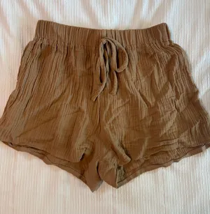 SheIn High Waist Brown Drawstring Relaxed Shorts thumbnail 1