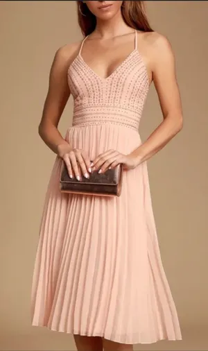 Lulu’s Glamorous Gala Pink Midi Dress Size Medium thumbnail 1