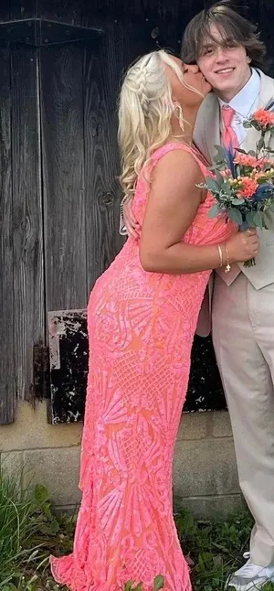 Primavera Couture Prom dress thumbnail 1