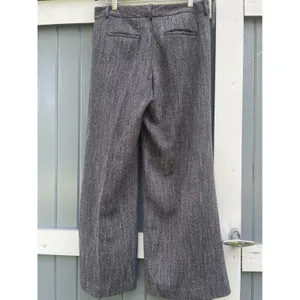 Express Editor Wide Leg Herringbone Dress Pants Black White Size 4R thumbnail 2