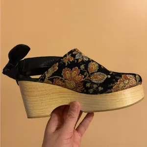 Anthropologie Floral Tapestry Wood Platform Clogs thumbnail 12