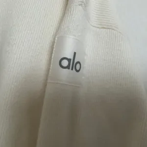 Alo Yoga Scholar Knit Cropped Full Zip Jacket Ivory XS thumbnail 5