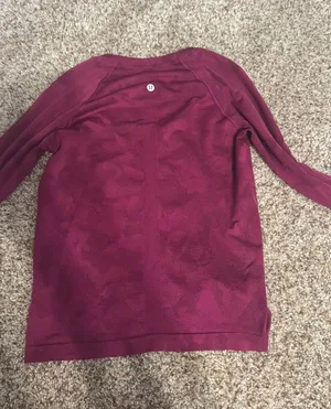 Lululemon Size 6 swiftly tech thumbnail 2
