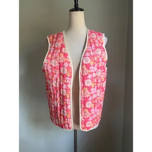 Dainty Pink Floral Quilted Vest Medium Boho cottage festival cozy cute fairy Y2K thumbnail 2