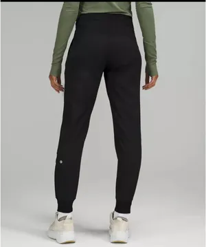 Lululemon Dance Studio Joggers thumbnail 3
