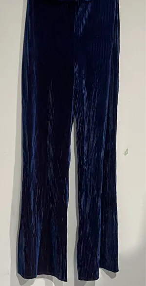Women’s dress Blue Size M thumbnail 2