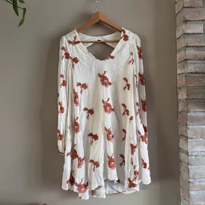 FREE PEOPLE Emma Embroidered‎ Mini Dress thumbnail 2