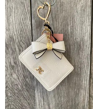 Juicy Couture ID Wallet Keychain | White Bow Heart Clip NWT thumbnail 1
