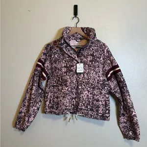 Kari Traa Istad Light Jacket‎ in Fig Purple Size M thumbnail 2