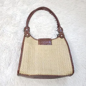 Rosetti Vintage Y2K Straw Woven Shoulder Bag Croc Leather Trim Silver Medallion thumbnail 3