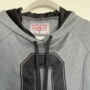 NEW Ohio State Buckeyes Hoodie SMALL Gray Scarlet & Gray Pullover Sweatshirt thumbnail 3