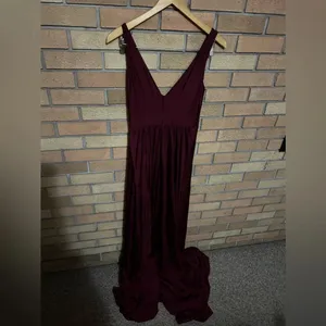 La Femme Women's Size 8 Red Plunge Neck A-Line Gown Sleeveless Maxi Slit NWOT thumbnail 5