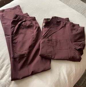 Dickies Scrub Set thumbnail 1