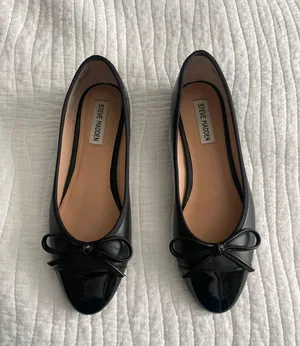 Steve Madden ballerina thumbnail 1