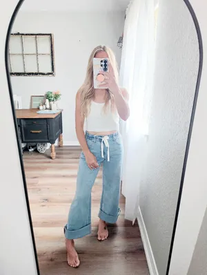 RISEN Light Wash Wide Leg Jeans Elastic Cinch Tie Waist Slouchy Various NEW thumbnail 5