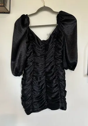 Lucy in the Sky‎ Black Ruched Half Sleeve Bodycon Mini Dress Size Small thumbnail 1