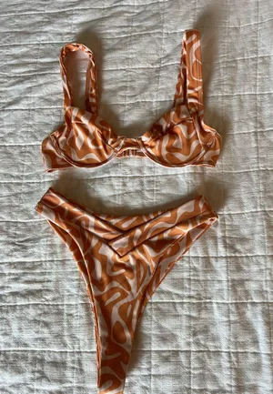 Aurelle Swim Set Bikini thumbnail 1