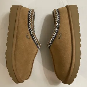 UGG NIB Tasman Slippers Shoes Chestnut Color Size 6 Women thumbnail 6