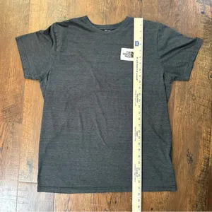 THE NORTH FACE tee shirt, size XL thumbnail 5