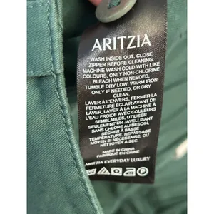 Aritzia Forest Green Cotton Cargo Pants Size M NWT ( sold out) thumbnail 3