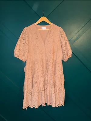Gibson & Latimer Eyelet Puff Sleeve Belted Dress Size XL thumbnail 3