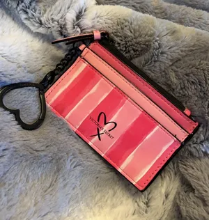 Victoria's Secret Coin Purse thumbnail 1