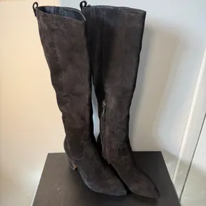 Sam Edelman Black Suede Knee‎ High Block Heel Pointed Toe Thora Boots Womens 6 thumbnail 2