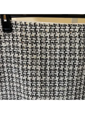 Loft EUC Women's Black White Silver Sequined Mini Skirt Size 4 thumbnail 3