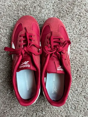 Women’s Red Reebok Trainers thumbnail 2