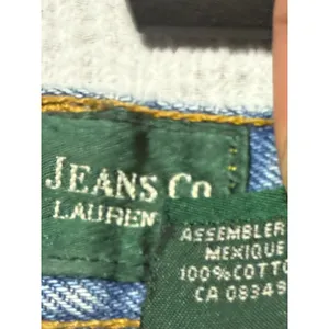 Lauren Ralph Lauren Vintage Light Wash Straight Leg High Rise Jeans Size 10 thumbnail 7