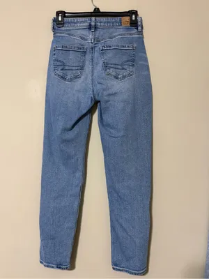 American Eagle size 0 short strigid light denim distressed jeans preppy casual thumbnail 9