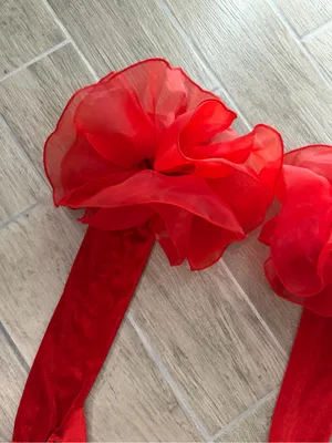 Victoria's Secret Dramatic Red Velvet Gloves with Ruffle Cuffs thumbnail 3