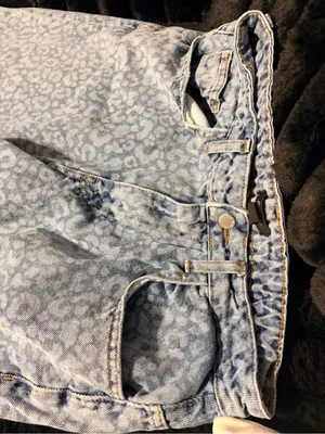Nasty Gal Light Blue Leopard Wide-Leg Jeans thumbnail 5