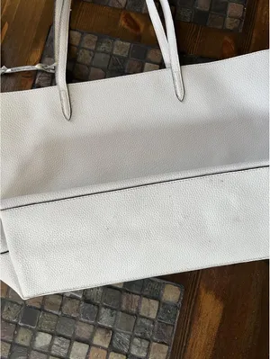 Vintage Y2K Victoria’s Secret White Faux Leather Tote Bag thumbnail 4