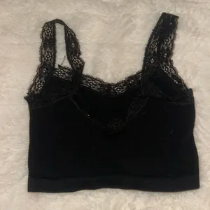 Urban Outfitters Black Lace Trim Tank Top Forever 21 thumbnail 2
