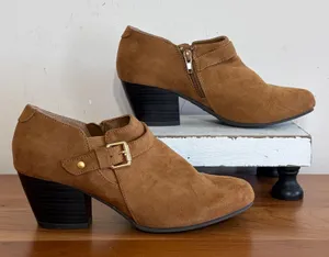 American Eagle Womens Cognac Faux Suede Buckle Ankle‎ Booties Block Heel Size 7 thumbnail 1