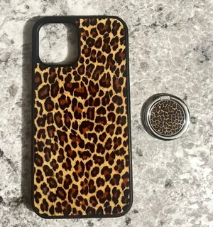 iPhone 12 Pro Case With Popsocket Included thumbnail 1