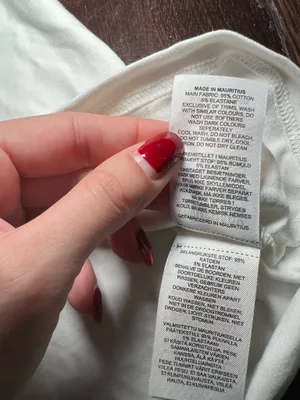 Gymshark Workout White Top Size Small thumbnail 7