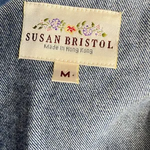 Susan Bristol Vintage Patchwork Embroidered Denim Boho Western Country Vest M thumbnail 10