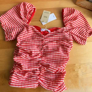Red Gingham Ruched Sweetheart Top thumbnail 5
