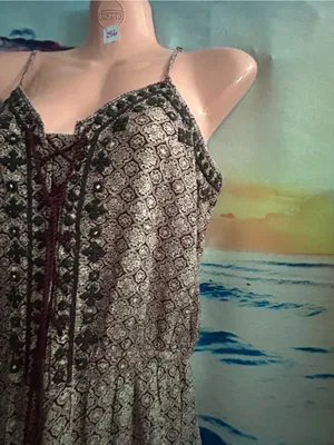 American Eagle Boho Lace-Up Tassel Romper in Cream & Burgundy SM NWOT thumbnail 3