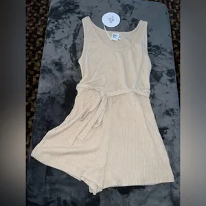 Princess Polly Callie Playsuit in Beige Size 10 New with tag thumbnail 2