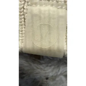 Lululemon Take It All Cotton-Blend Ribbed Sweater Beige LW3HJCS Size M thumbnail 5