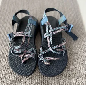 Chaco Navy Blue Graphic Print Strappy Hiking Outdoor Gorpcore Sandals Size 9 thumbnail 1