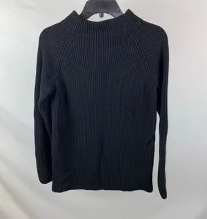 Banana republic sweater thumbnail 2