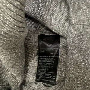White House | Black Market Bow Back Silver Metallic Sweater Size XS thumbnail 4