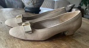 Rangoni Of Florence Italy women Size 6.5 leather Fabrics Bow Tie pump Shoes thumbnail 1